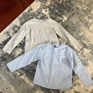 GAP Kids Long Sleeve Tees in Gray and Light Blue